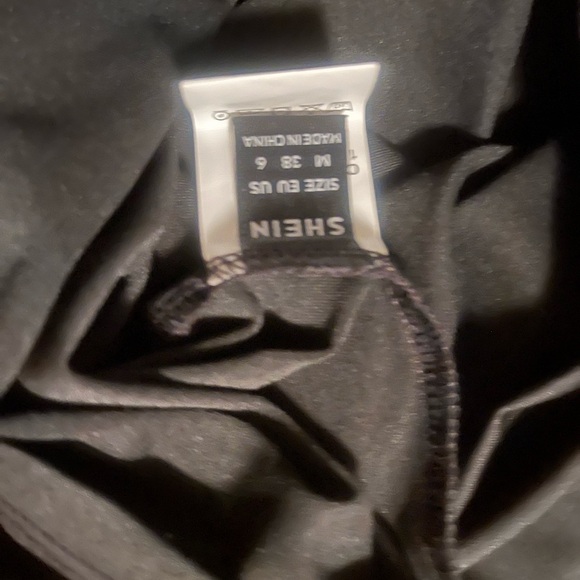 Hello Halter - Picture 2 of 3